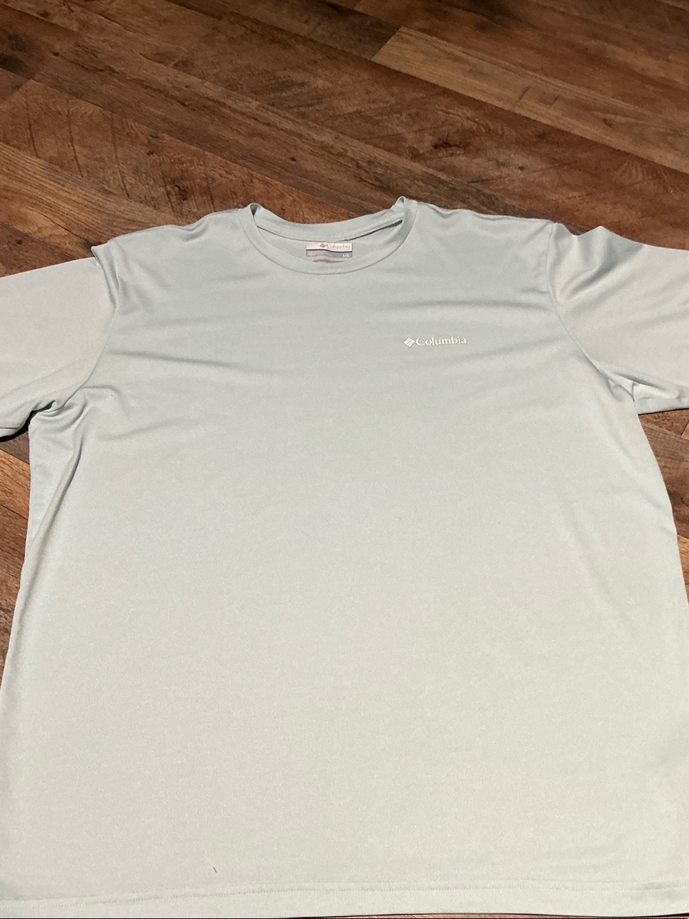 Columbia Men’s Pale Aqua Short-Sleeve Performance Tee